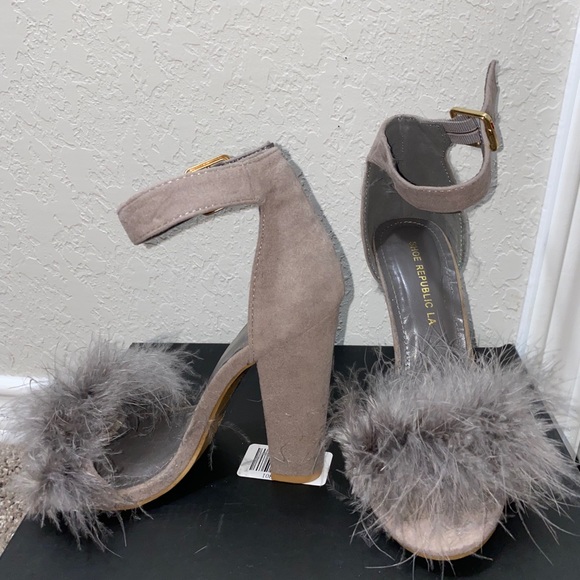 Feather Chunky Velvet Heels - Picture 1 of 2